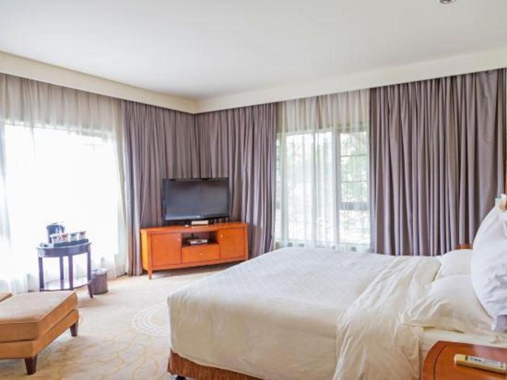 Ocean Spring Metropark Hotel Чжухай Экстерьер фото