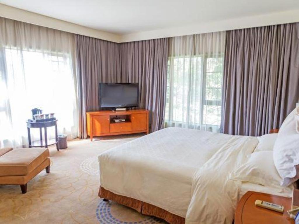 Ocean Spring Metropark Hotel Чжухай Экстерьер фото