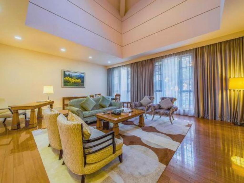 Ocean Spring Metropark Hotel Чжухай Экстерьер фото